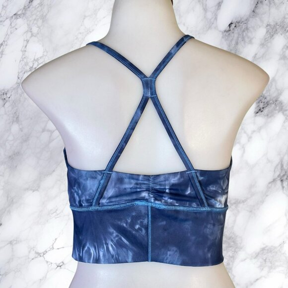 Gymshark Elevate Longline Sports Bra in Lakeside Blue Spray Dye - Picture 4 of 9
